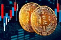 ABD'nin yeni tarifelerinin ardından altının ons fiyatı rekor yenilerken Bitcoin değer kaybetti