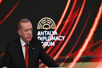 Diplomasinin kalbi Antalya'da atıyor