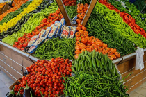 Marketteki 39 üründen 28'inin fiyatı arttı, üreticide en fazla fiyat artışı kayısıda oldu