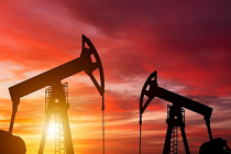 Piyasalar alarmda: Yatırımcı petrole yöneldi!