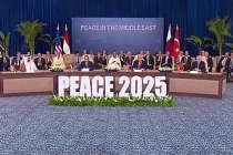 Gazze Barış Zirvesi'nde imzalar atıldı! Trump'tan ilk mesaj