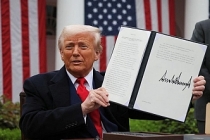 Kritik karar bu hafta açıklanacak: Trump'ın gümrük vergisi diplomasisi Yüksek Mahkeme'de