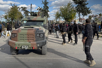 Suriye'de Aleviler federalizm talebiyle gösteri yaptı, Sünni gruplar sokağa indi: 3 ölü, 60 yaralı