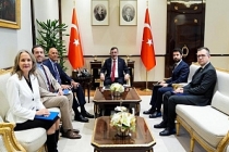 Cumhurbaşkanı Yardımcısı Yılmaz, ABD Büyükelçisi Barrack’ı kabul etti