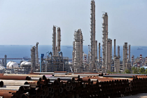 Hürmüz Boğazı kapanırsa petrol fiyatı uçar: Varil başına 20 dolarlık şok kapıda