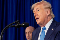 Trump'tan 8 Avrupa ülkesine yüzde 10 ek gümrük vergisi