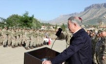 Cumhurbaşkanı Erdoğan Pençe Harekatı'na katılan askerlerin bayramını kutladı