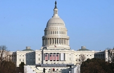ABD Temsilciler Meclisi 3 ülkeye 95 milyar dolarlık yardımı onayladı