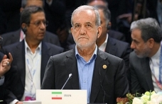 İran Cumhurbaşkanı Pezeşkiyan: Baskı ve zorluklara boyun eğmeyeceğiz