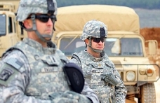 NYT: ABD ordusu, Katar'daki El-Udeyd üssünden yüzlerce askeri tahliye etti