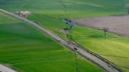Depremin merkez üssünde kilometrelerce uzunlukta fay kırığı böyle görüntülendi