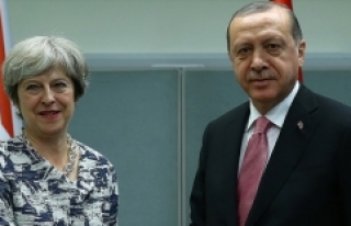 Cumhurbaşkanı Erdoğan ile İngiltere Başbakanı...