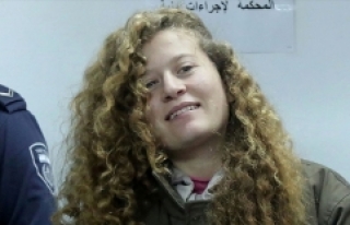 'Filistinli cesur kız' Ahed'in tutukluluk...
