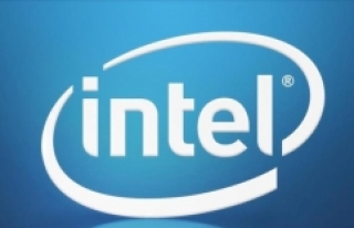 Intel'in dördüncü çeyrek geliri arttı