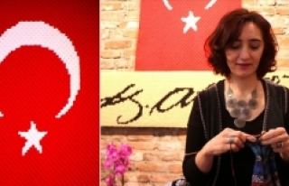 Mehmetçik için 90 bin 112 ilmekli Türk bayrağı...