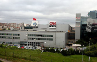 Doğan Holding: Medya grubunun satışı için görüşmelere...