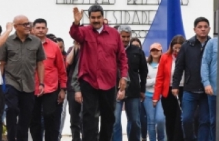 Venezuela'da Maduro ile devam