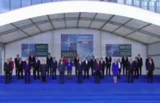 Kritik NATO zirvesi başladı