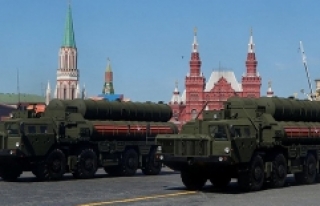 Hindistan Rusya ile S-400 konusunda anlaştı