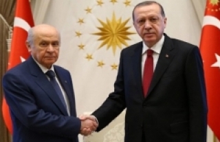 Erdoğan ve Bahçeli'den ittifak görüşmesi