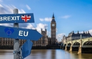 İngiltere'de kabine Brexit anlaşmasını onayladı