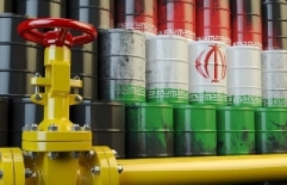 İran, ambargo sonrası petrolü borsadan satıyor