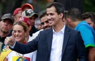 'ABD, Venezuela'nın petrol gelirlerinin Guaido'ya...