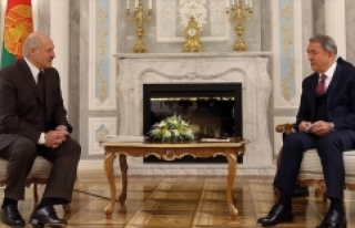 Milli Savunma Bakanı Akar ile Belarus Cumhurbaşkanı...