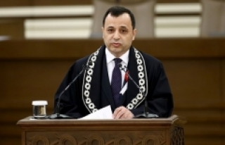 Zühtü Arslan yeniden Anayasa Mahkemesi Başkanı