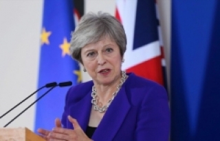 İngiltere Başbakanı Theresa May Brexit oylamasını...