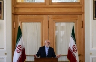 İran Cumhurbaşkanı Ruhani Zarif'in istifasını...
