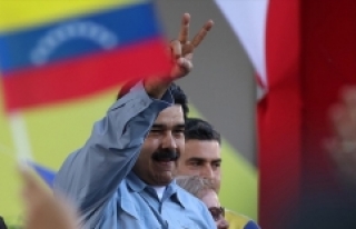 Venezuela'da askeri müdahale tehditleri arasında...