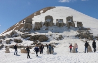 'Dünya mirası' Nemrut sezonu açtı