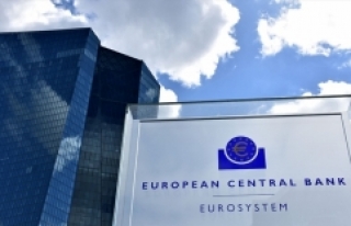 ECB'den faiz artışını erteleme sinyali