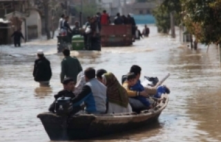 İran'da sel felaketi: 11 ölü