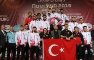 Milli güreşçilerden Sırbistan'da 18 madalya
