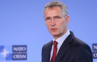 Stoltenberg'in görev süresi 2022'ye kadar...