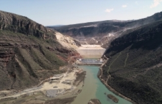 Türkiye'nin ikinci büyük sulama barajı hızla...