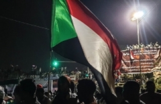 Sudan'da muhalefet Askeri Geçiş Konseyi ile...