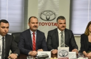 Toyota'dan “Türkiye'de Hibrit Çağı...