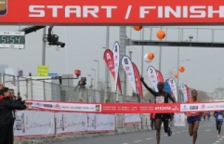 Vodafone 14. İstanbul Yarı Maratonunun galibi Kenyalı...