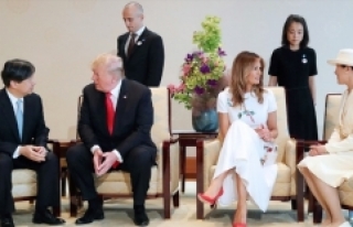 ABD Başkanı Trump Japonya İmparatoru Naruhito ile...