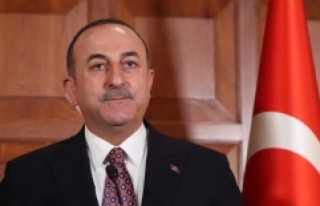 Dışişleri Bakanı Çavuşoğlu: Fransa PYD/YPG'ye...