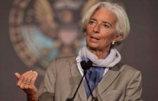 ECB Başkanı Lagarde: Ekonomik toparlanma 'belirsiz'