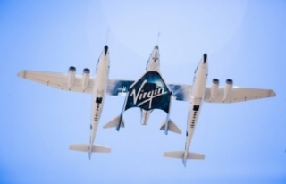 Virgin Galactic pilotları uzay yolculuğuna Türk...