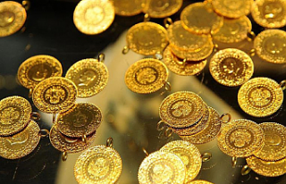 Altının gram fiyatı 1.210 lira seviyesinden işlem...