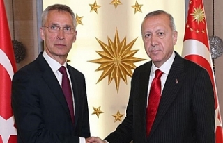 NATO Genel Sekreteri Stoltenberg'den Cumhurbaşkanı...