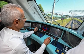 Milli Hızlı Tren 2025'te yolcu taşımaya başlayacak