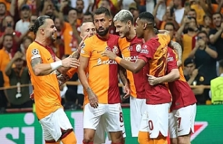 Galatasaray Şampiyonlar Ligi'nde gruplara kaldı;...