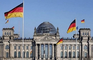 Alman hükümeti bütçe krizine çözüm bulmakta...